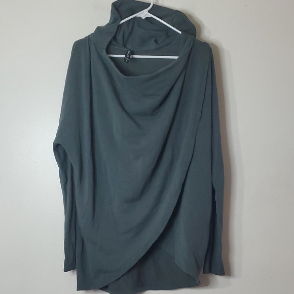 Athleta Purana Wrap Hoodie Bali Green Sage Size Small Soft Stretchy Athleisure - Picture 1 of 12